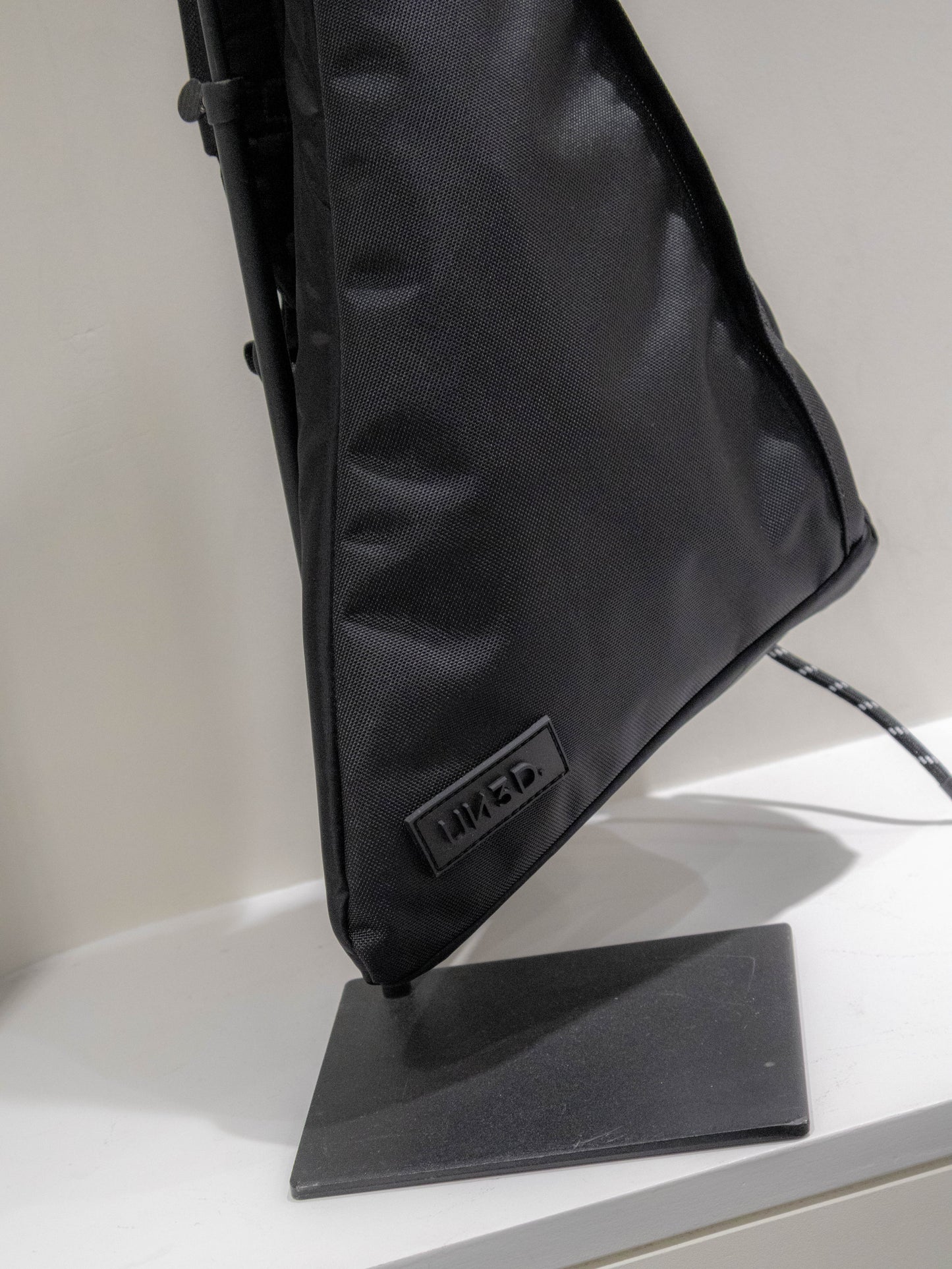 wave sling bag