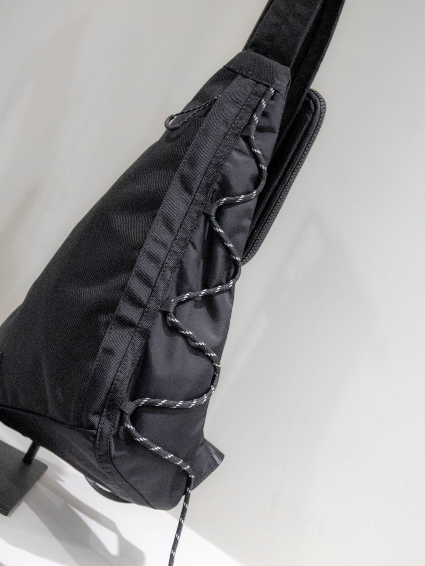 wave sling bag