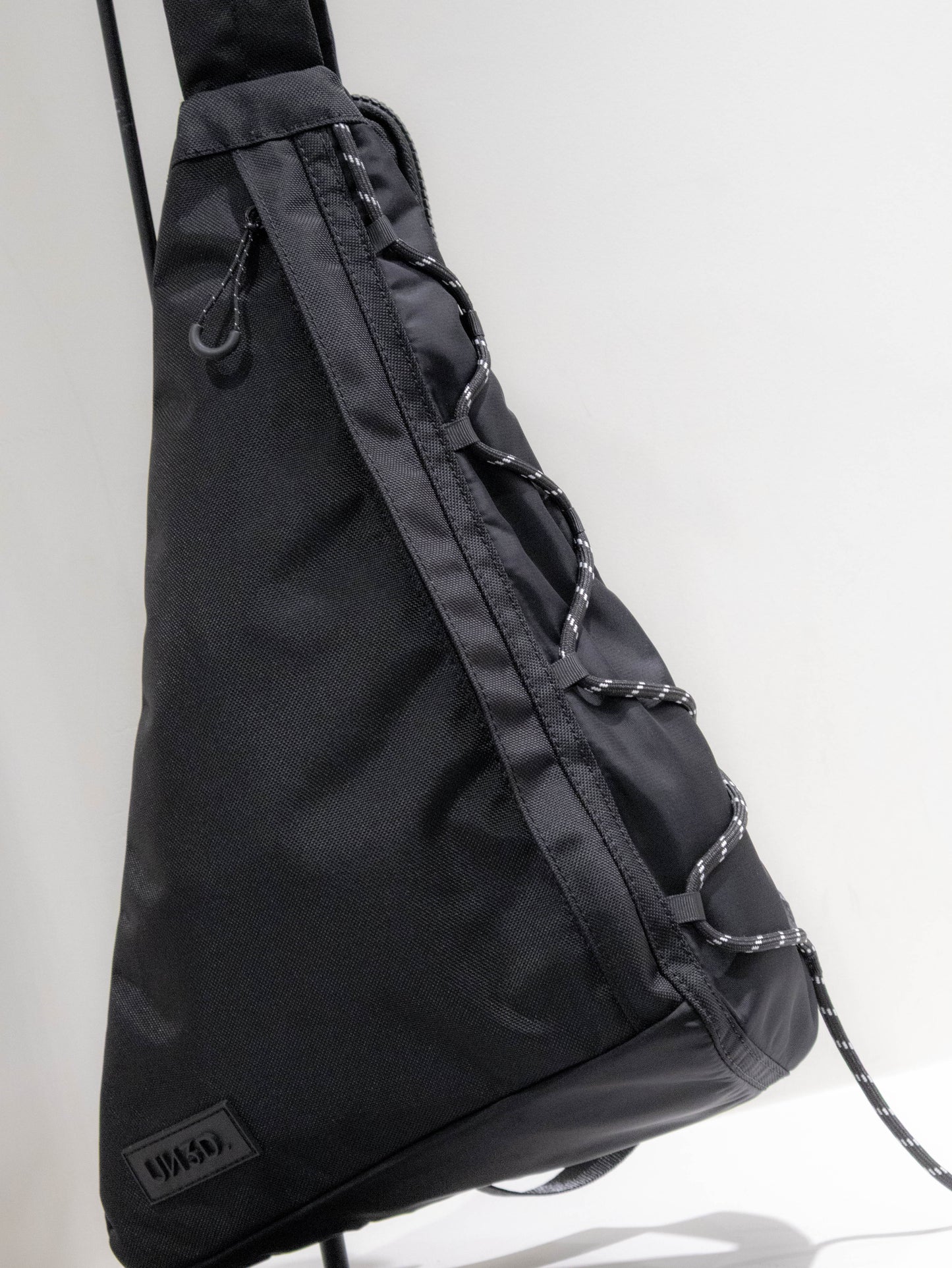 wave sling bag