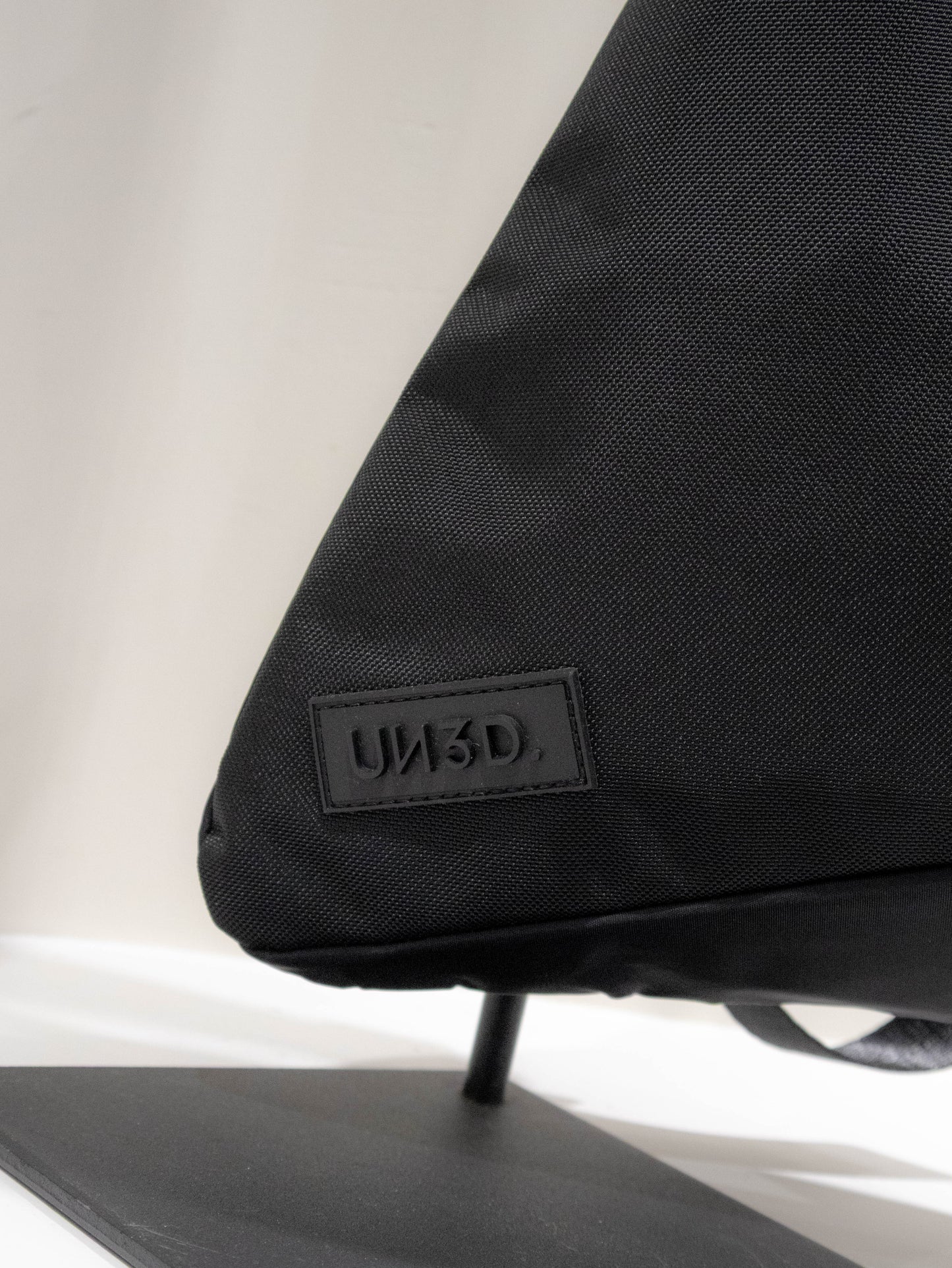 wave sling bag
