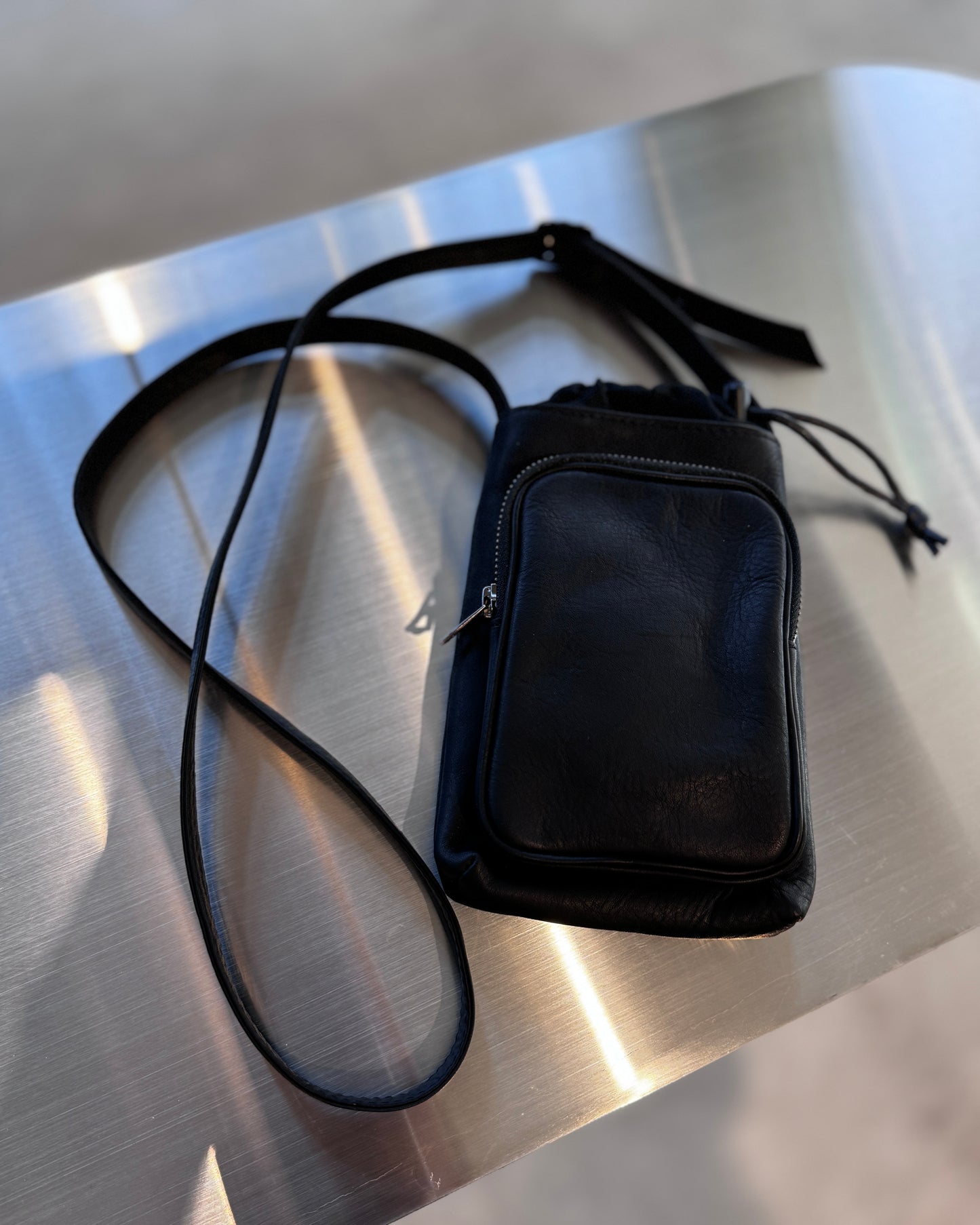 water proof washable leather mobile bag
