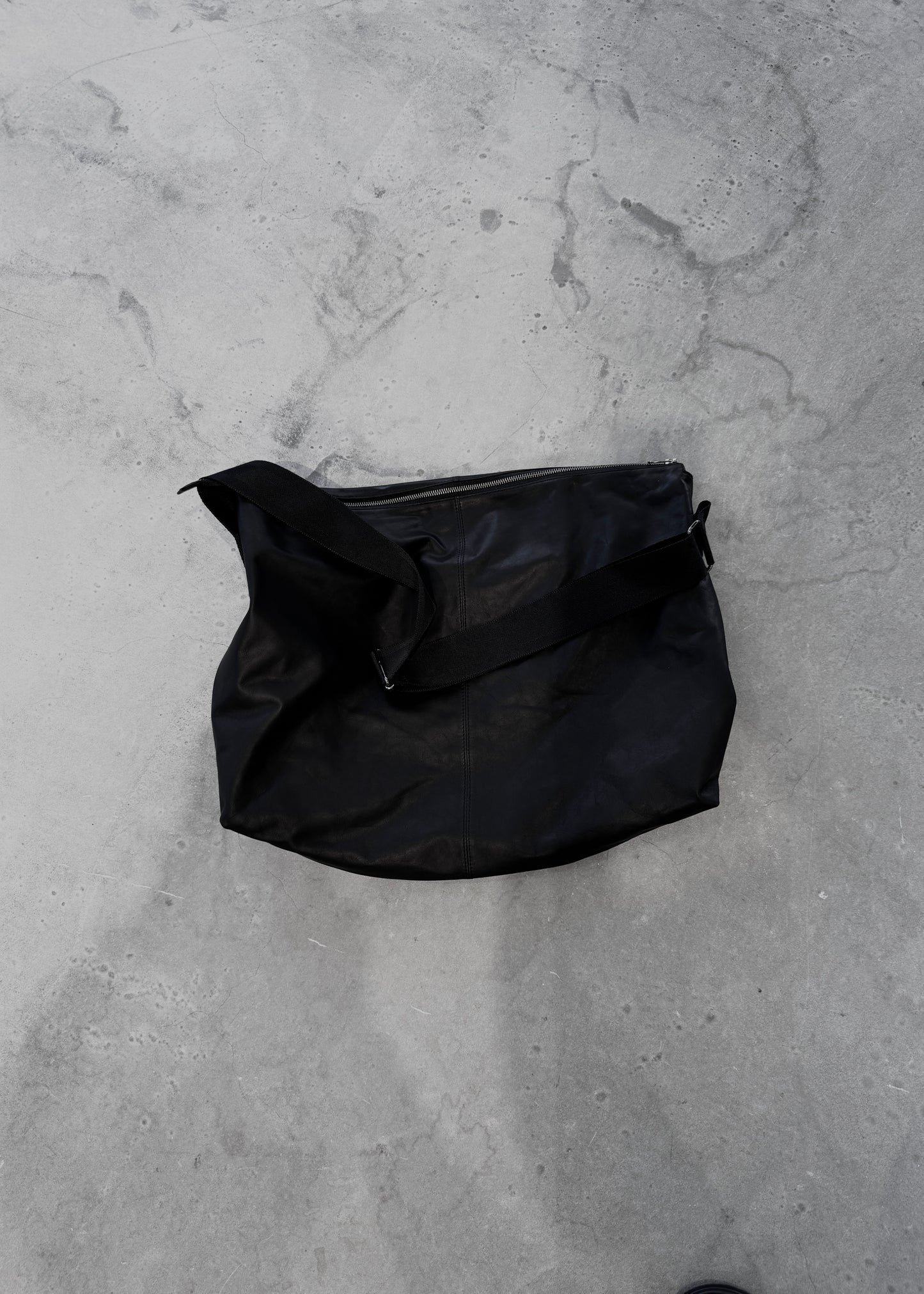 waterproof light leather messenger bag