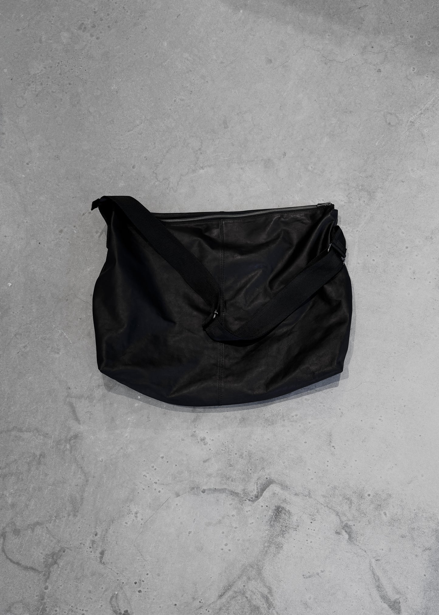 waterproof light leather messenger bag