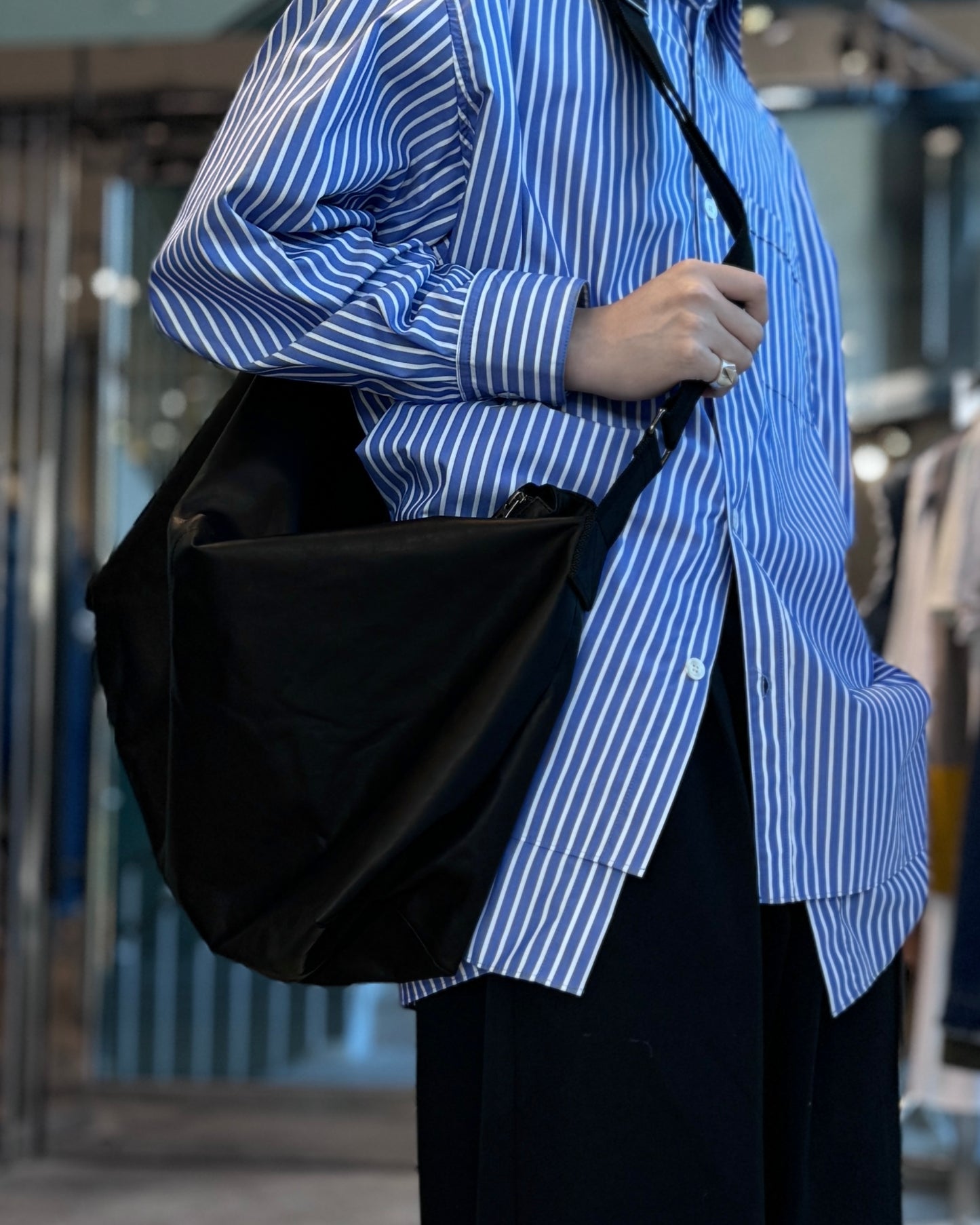 waterproof light leather messenger bag