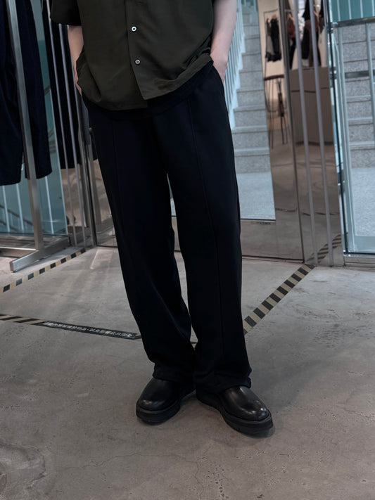 all seasons urake / pintuck sweat pants