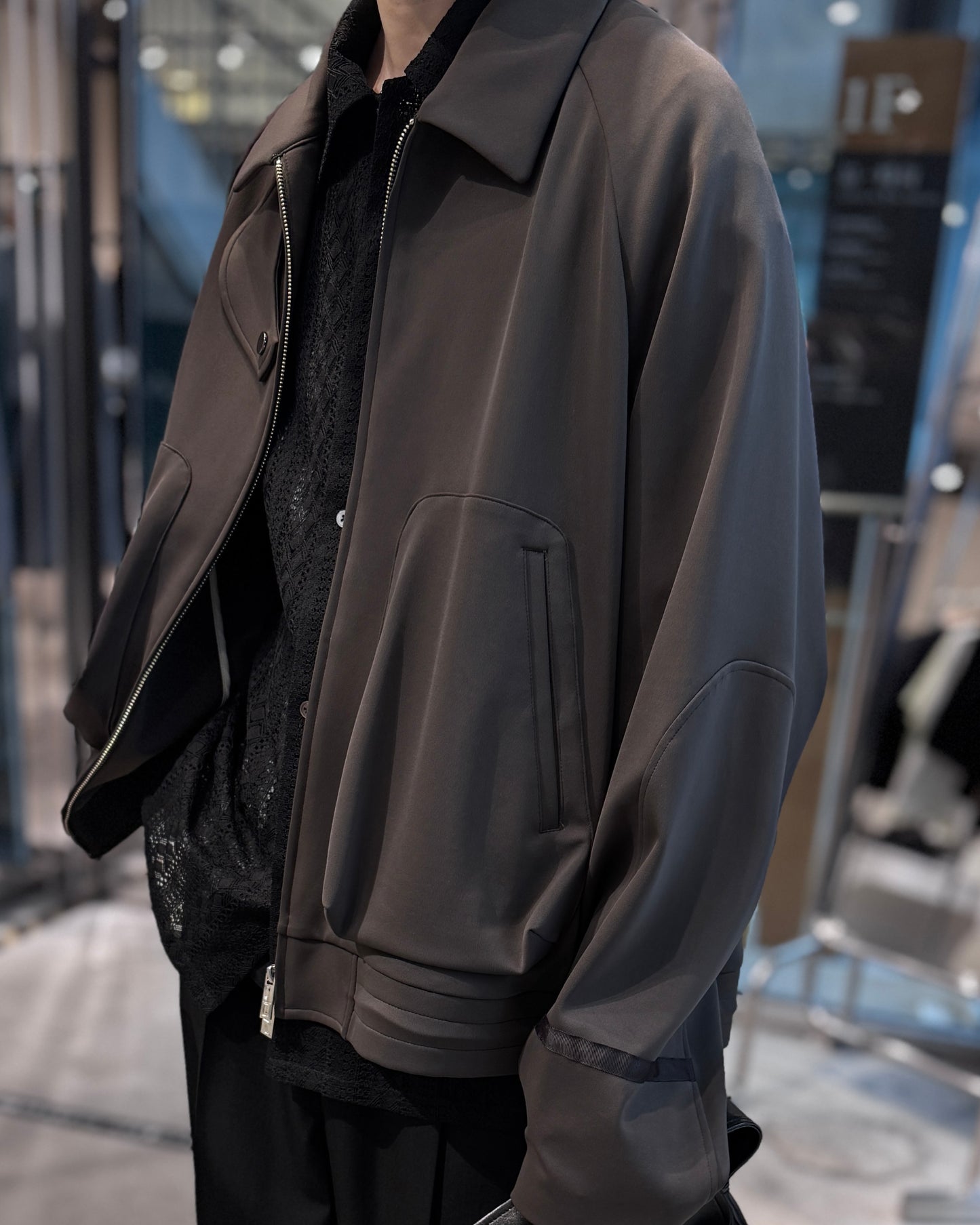 flight raglan blouson