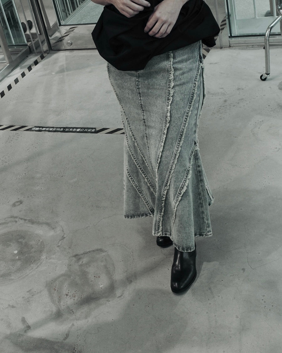 denim skirt