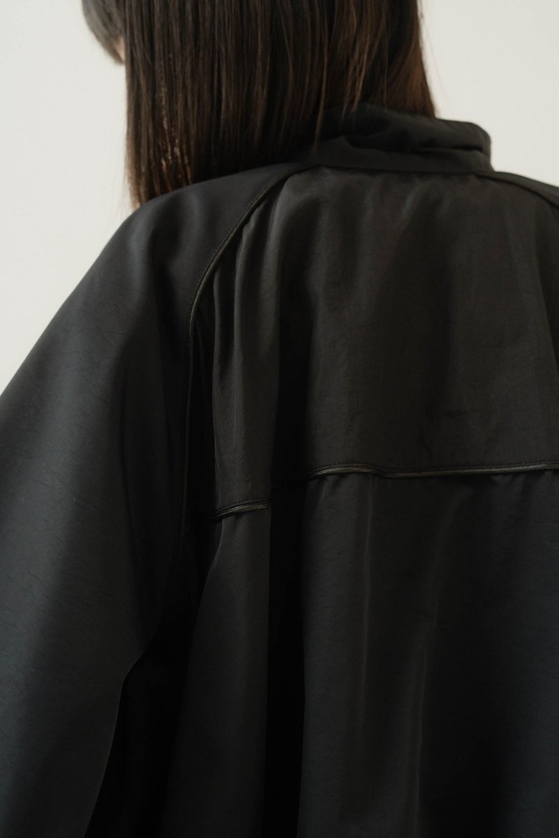 balloon sleeve nylon jacket