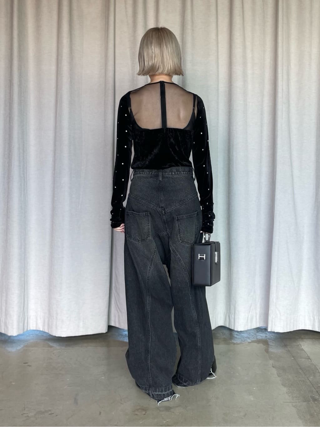 zip open denim pants