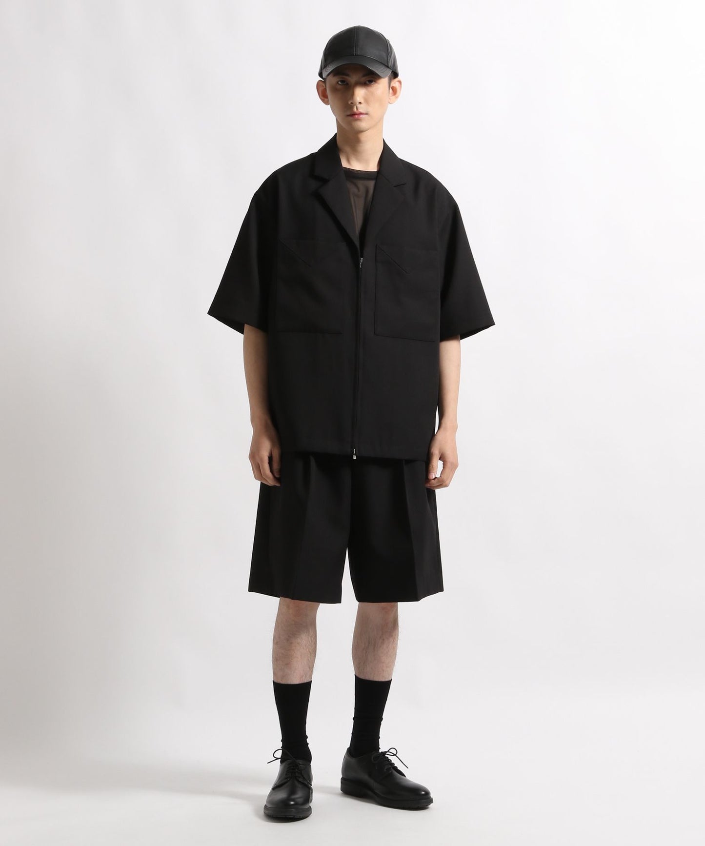 wool 2tuck tailores short pants