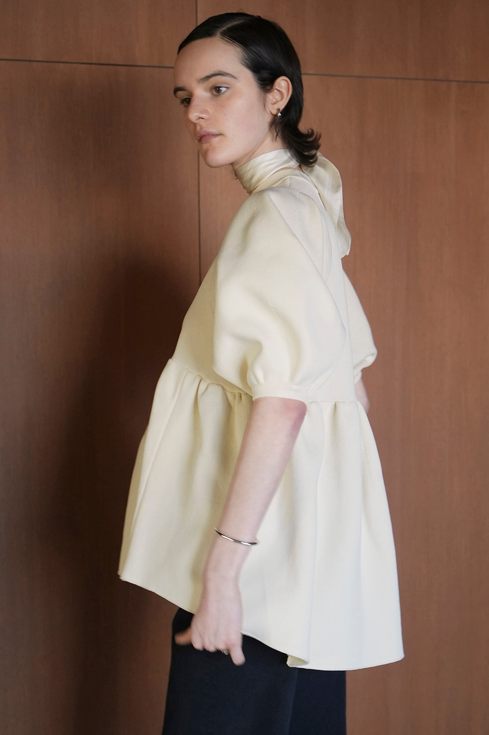 balloon sleeve gather knit tops