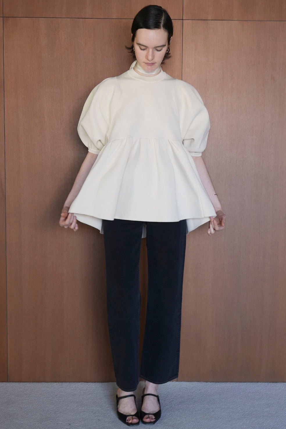 balloon sleeve gather knit tops