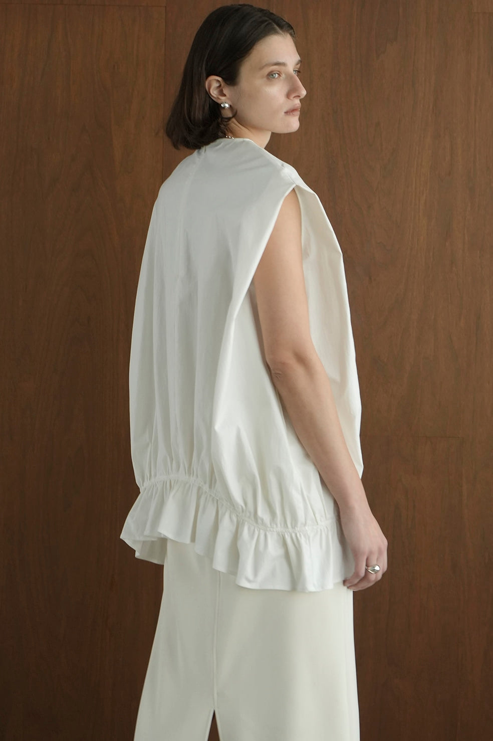 round hem gather tops
