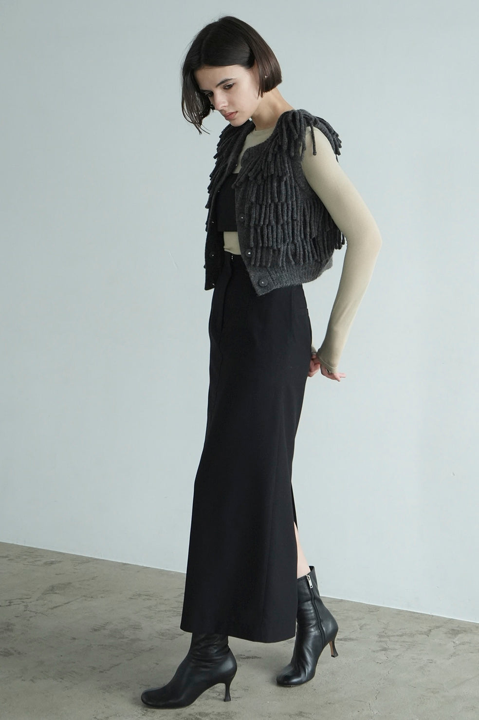 w face fringe knit vest