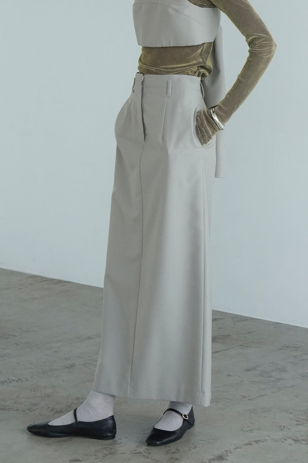 bustier set straight skirt