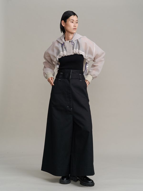 spongy sheer short blouson