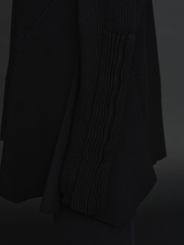 pin tuck half zip top