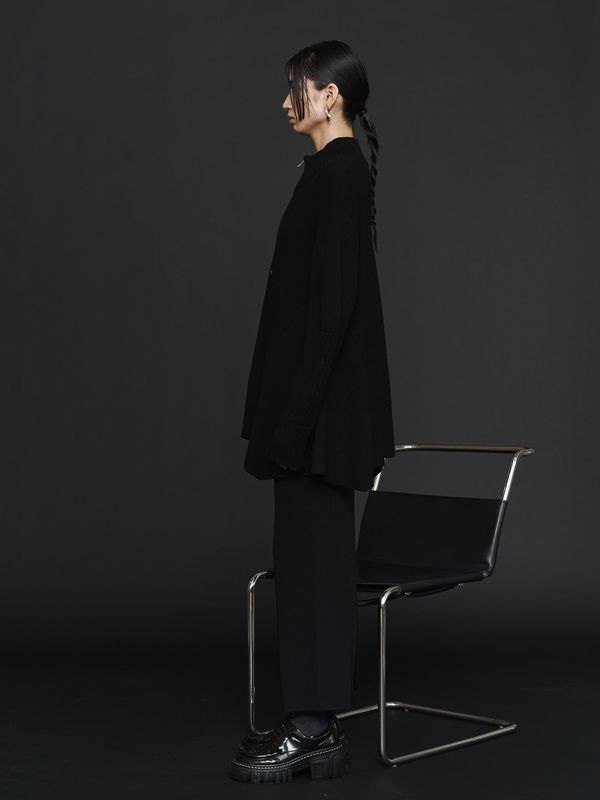 pin tuck half zip top