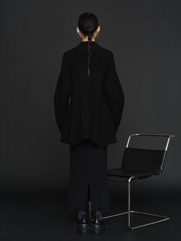 pin tuck half zip top