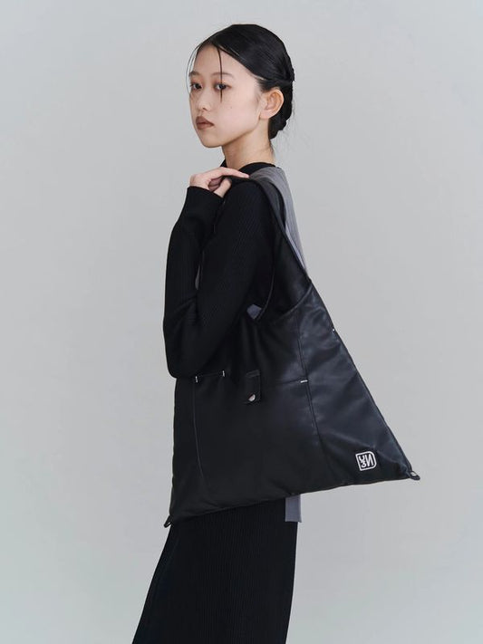 2way padded triangle bag