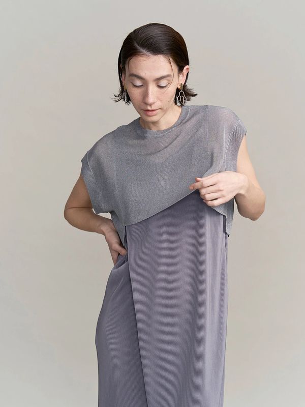 sheer short kt top