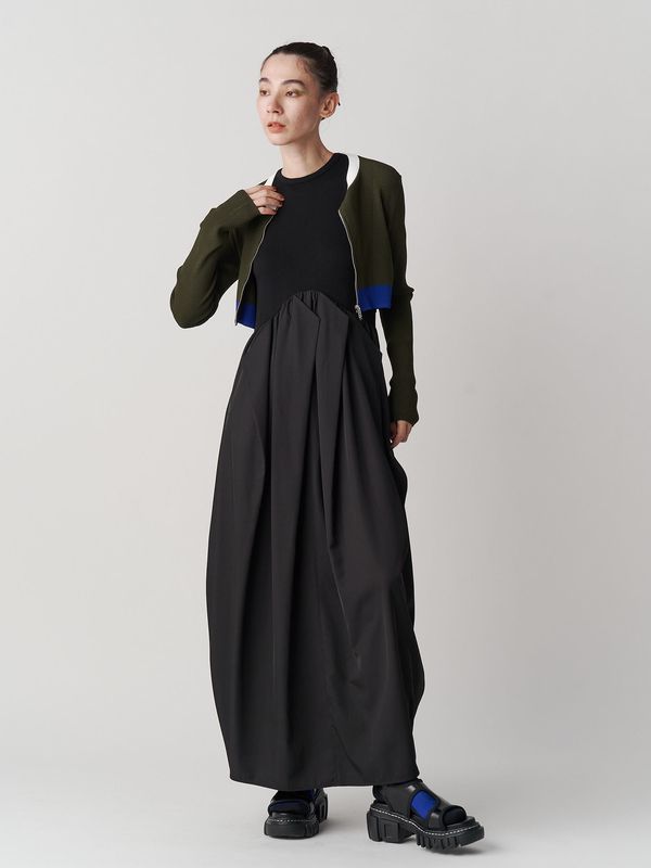 curve line tuck sleeveless op