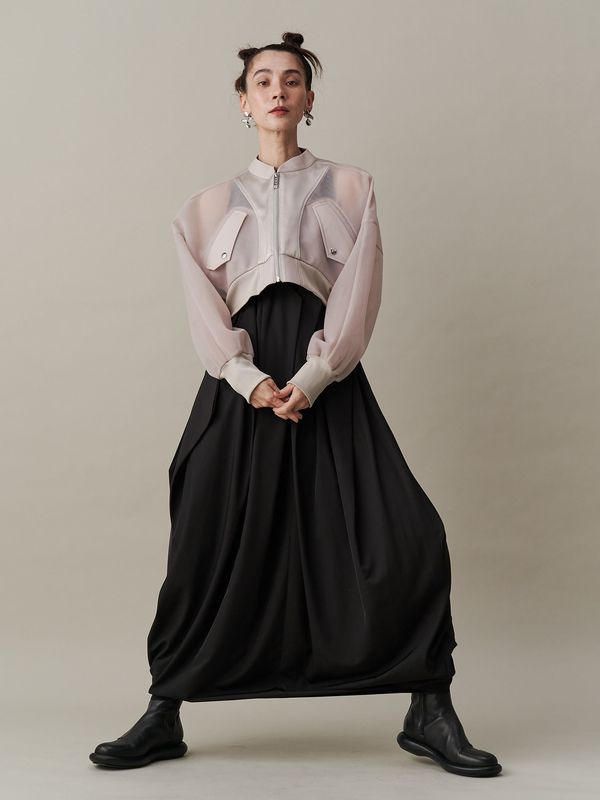 curve line tuck sleeveless op