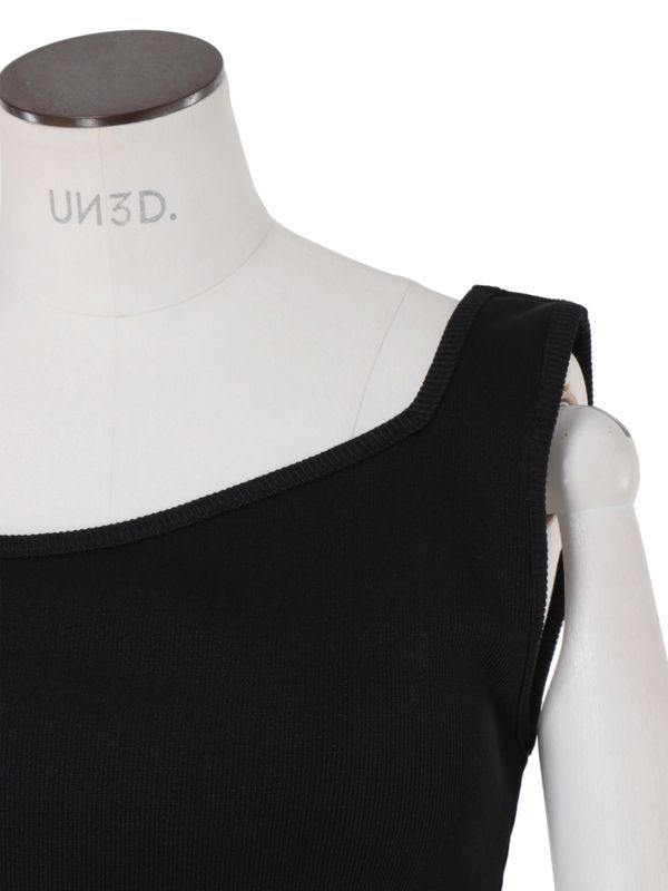 padded insulated rib tank