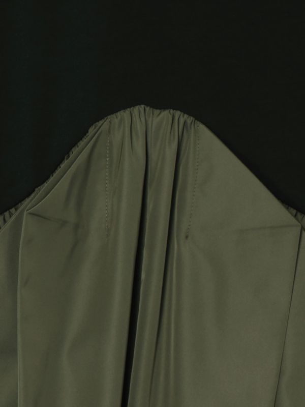 curve line tuck sleeveless op