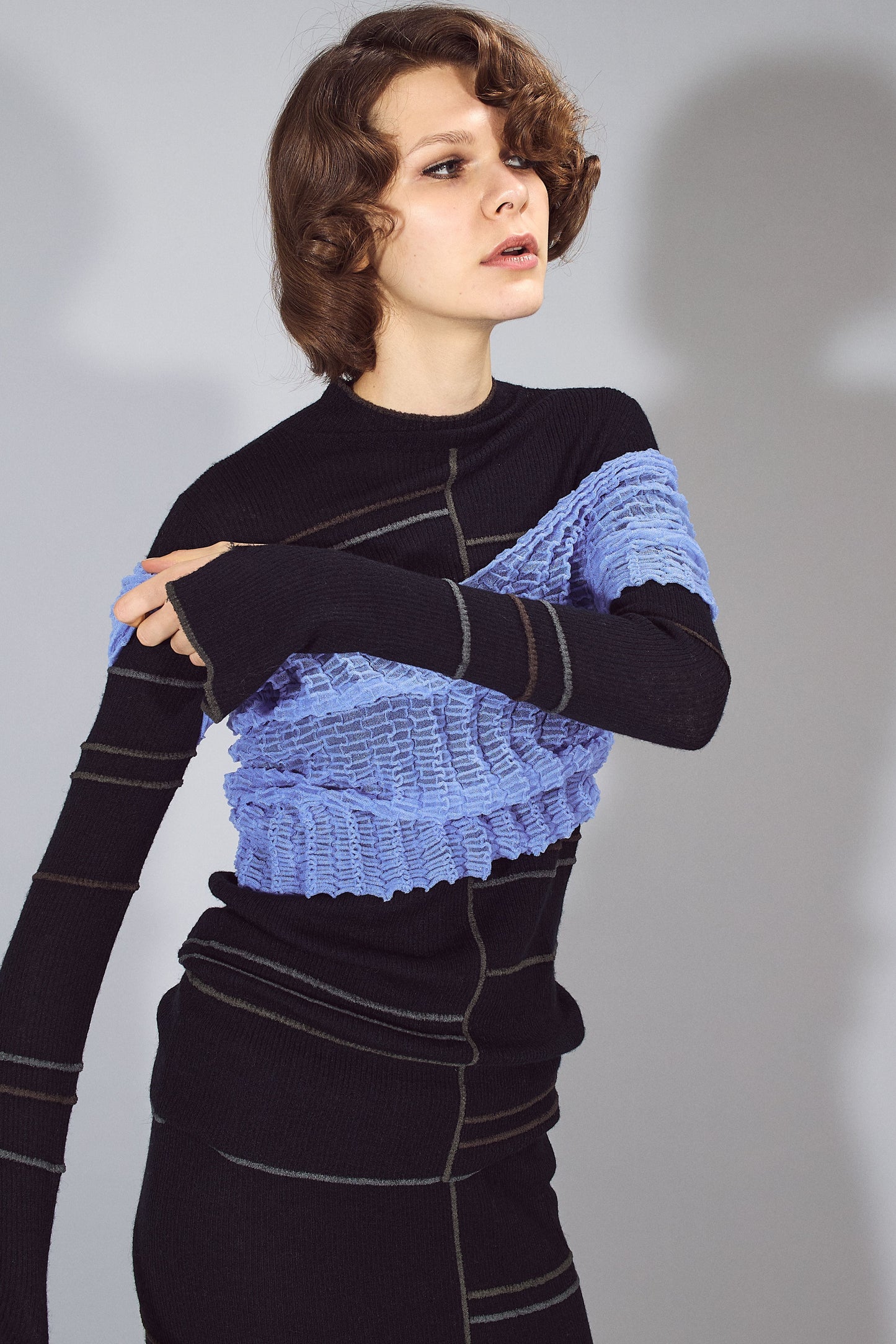 sheer wavy pullover