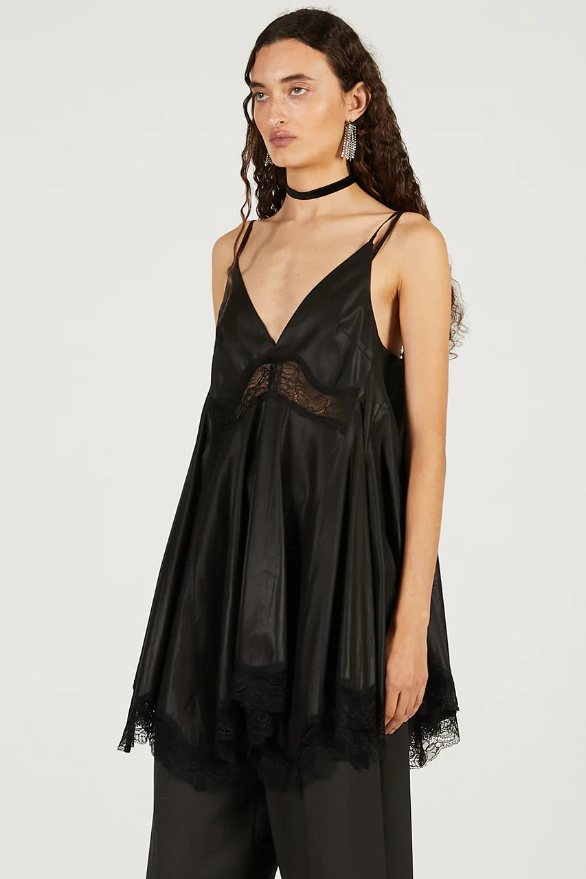 lace hem volume tunic