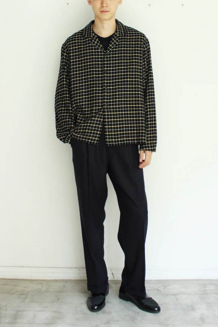 short lapel shirt