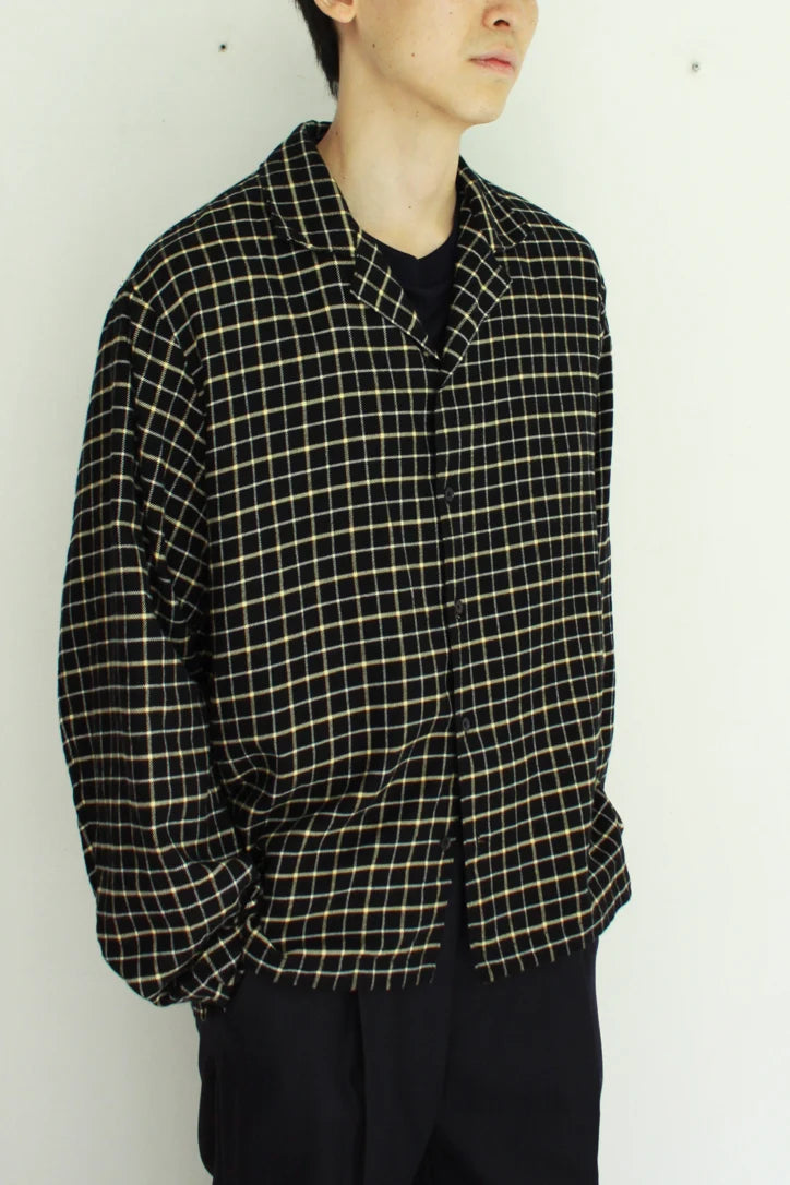 short lapel shirt