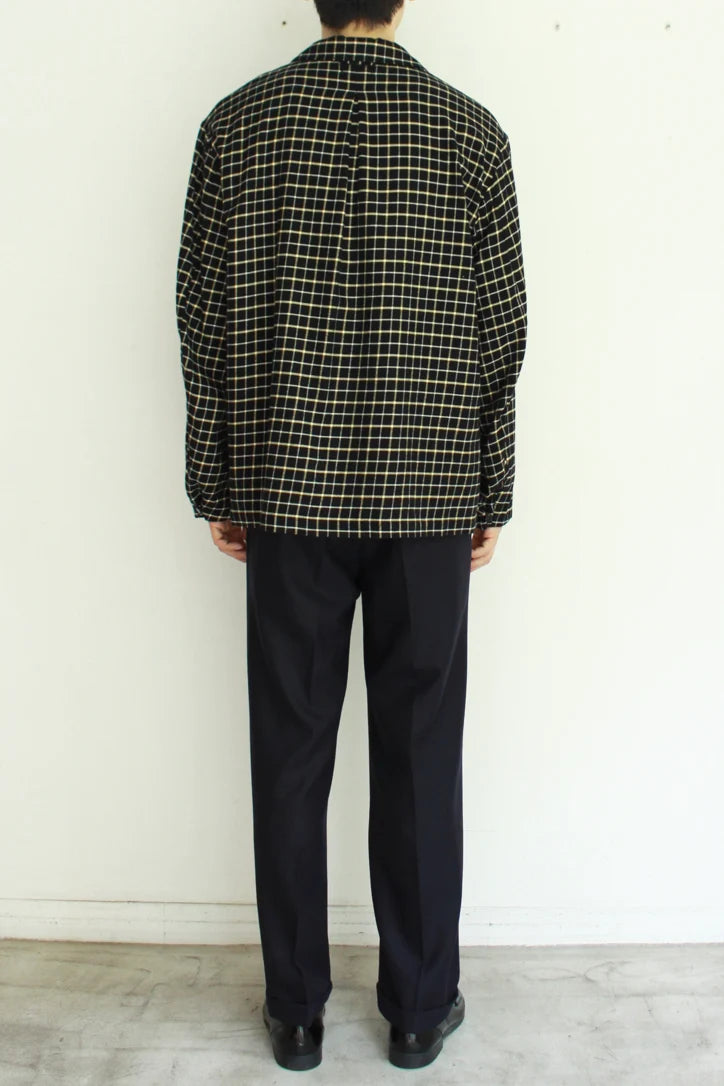 short lapel shirt