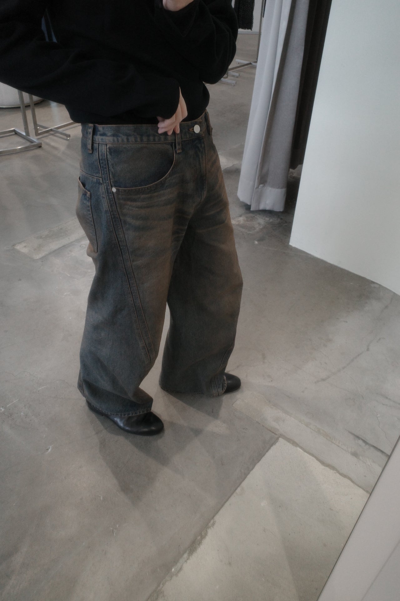 3d curved voluminous leg jeans - mud faded indigo