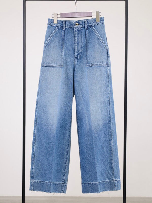 baggy denim pants