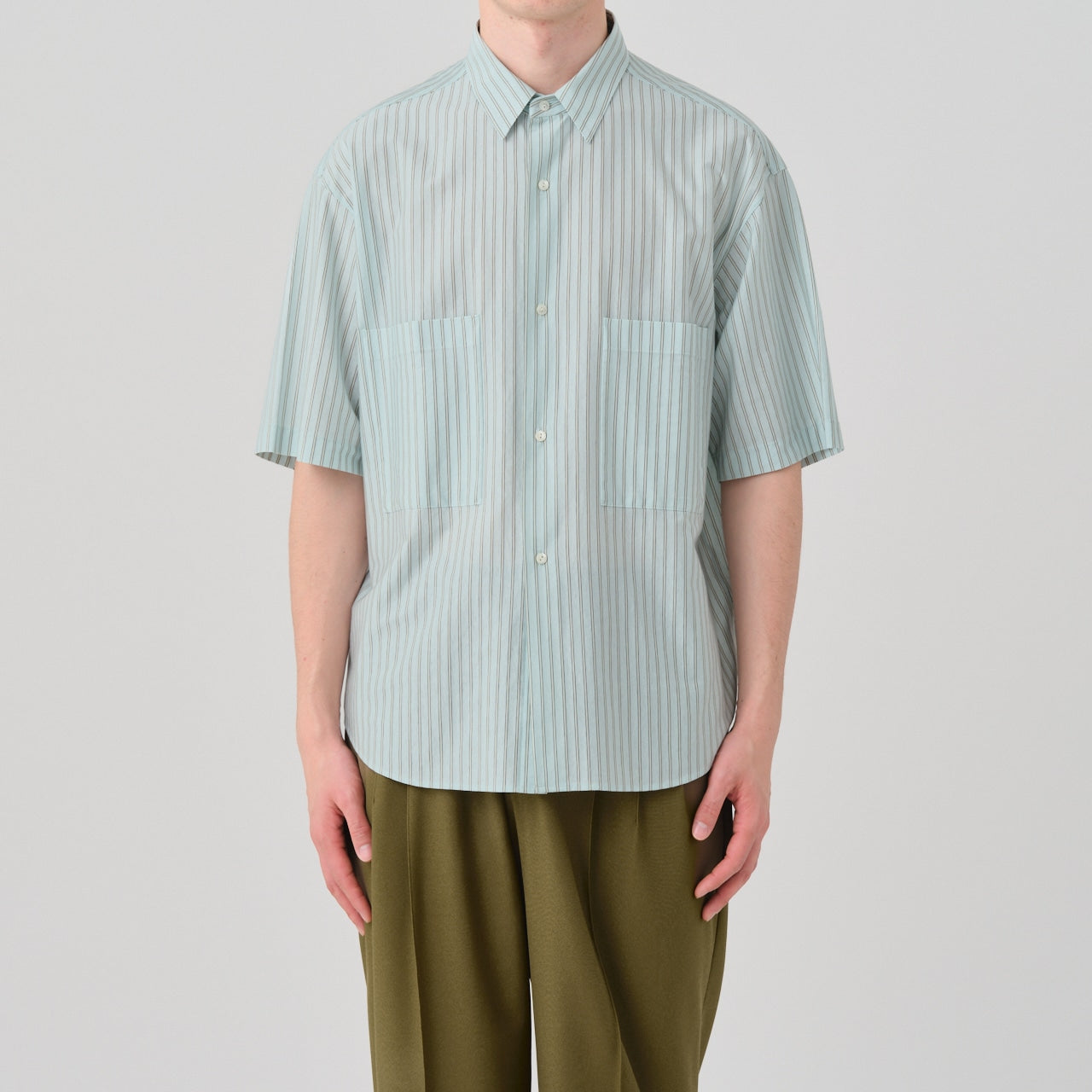 double pocket half sleeve shirt