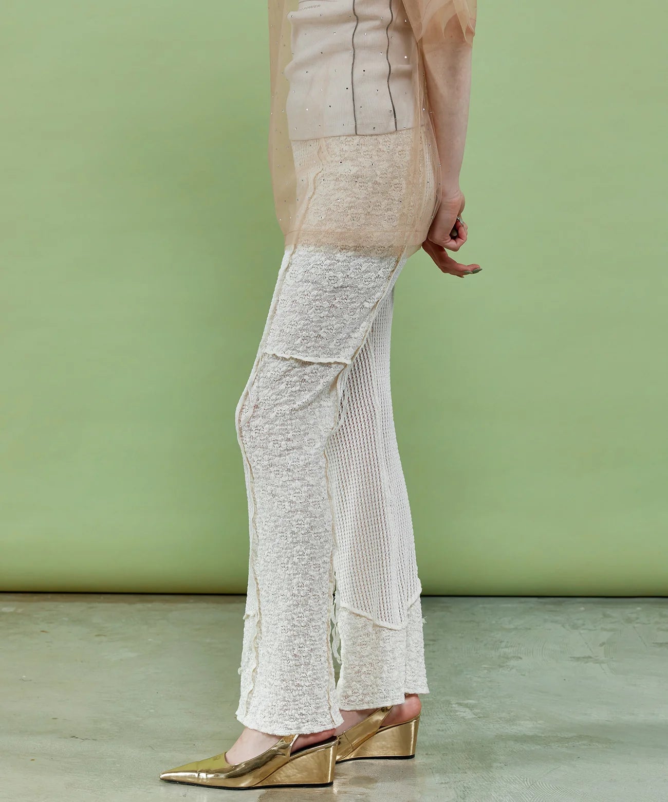 mesh combination outseam flare pant