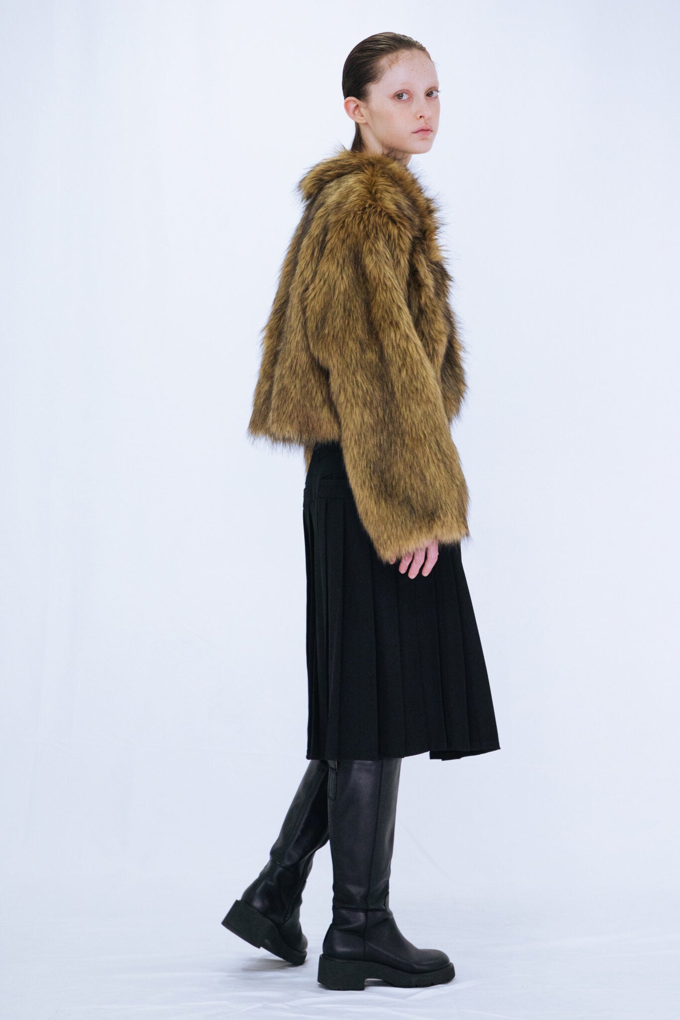 fake fur short jacket