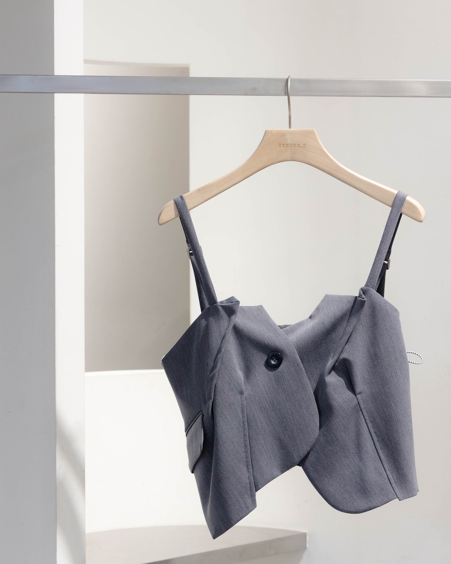 front back docking bustier