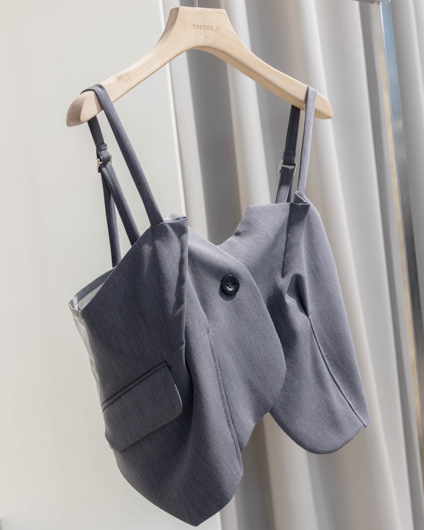 front back docking bustier