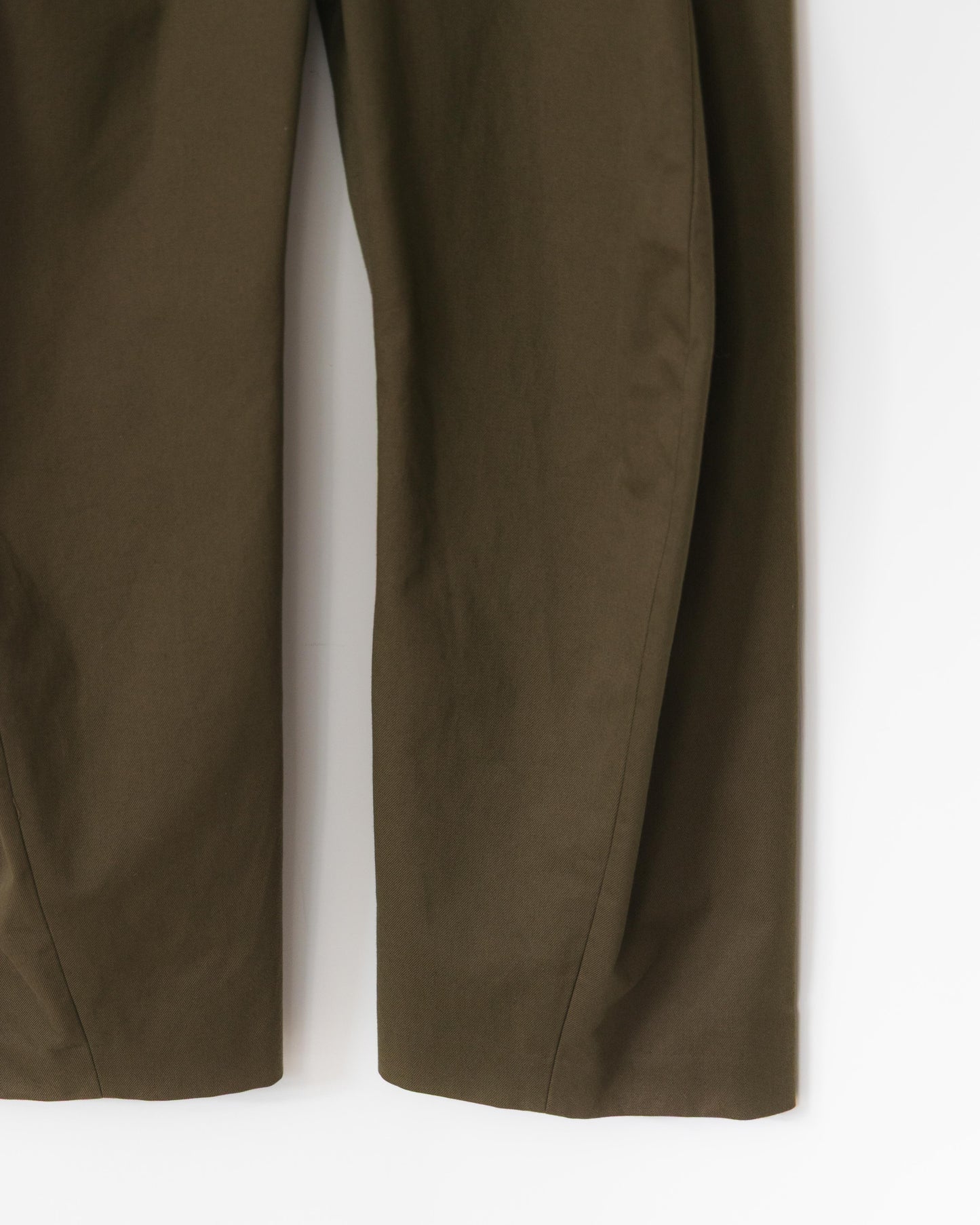 inflate trousers