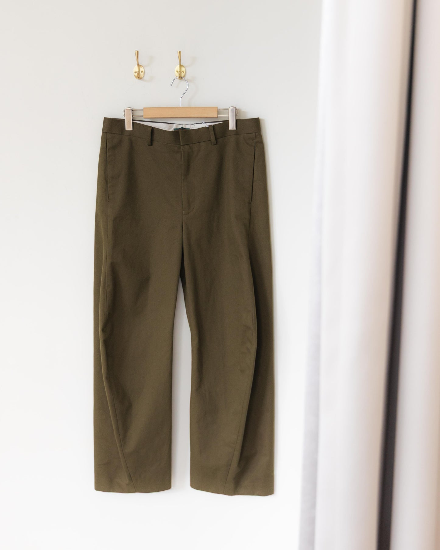 inflate trousers