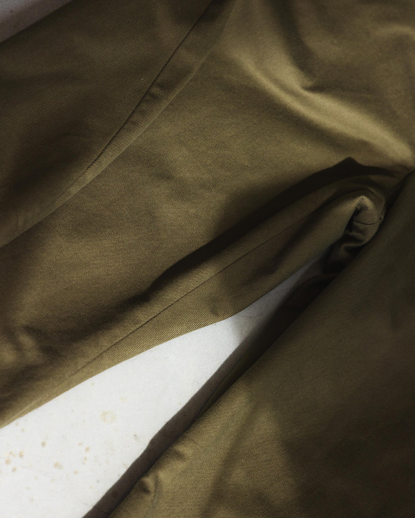 inflate trousers