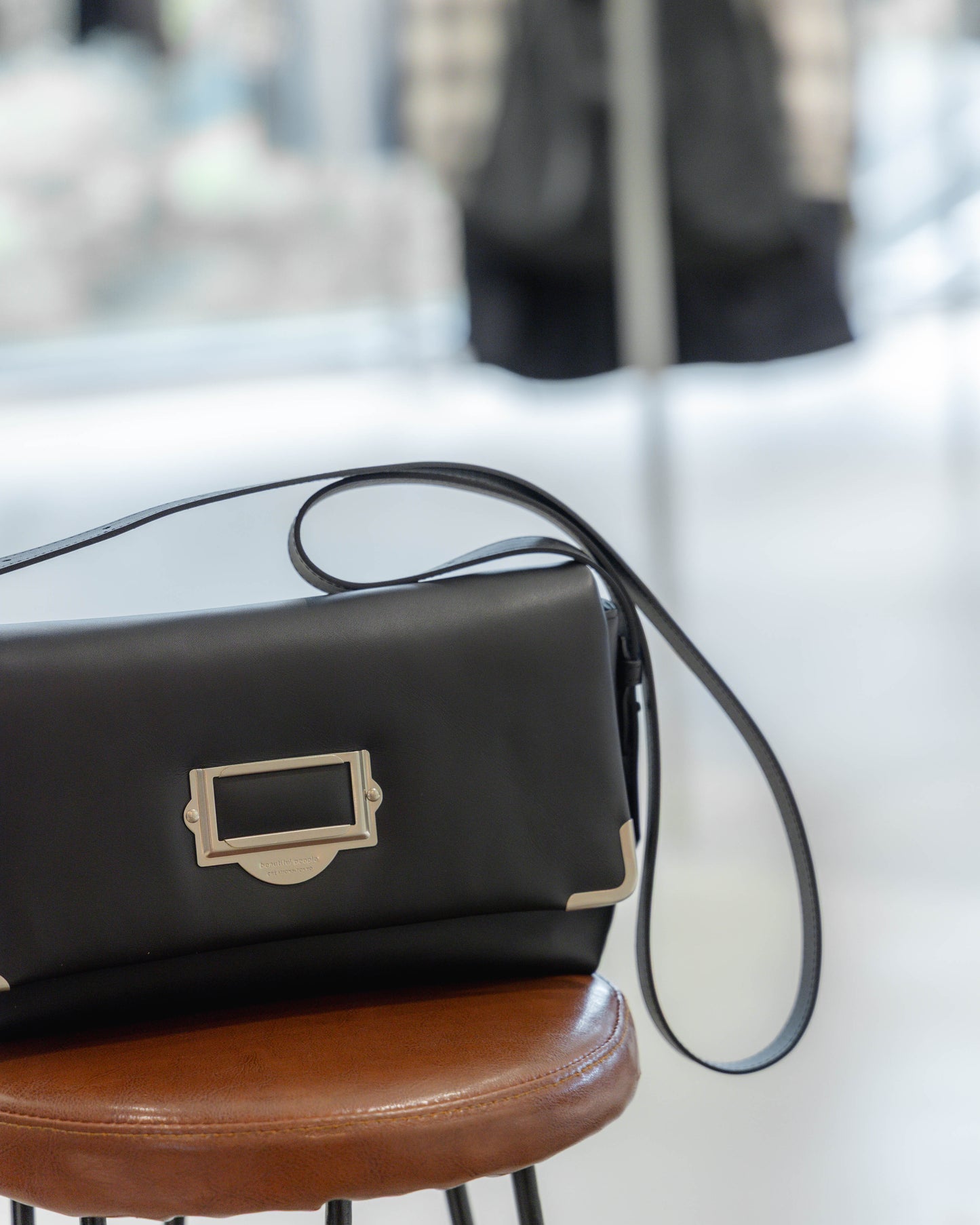 cabinet flap shoulder bag
