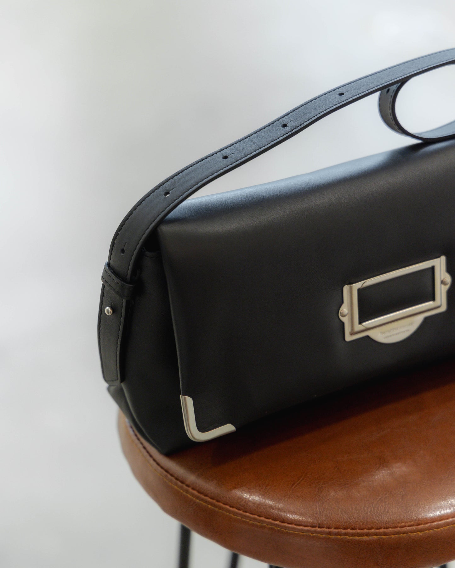 cabinet flap shoulder bag