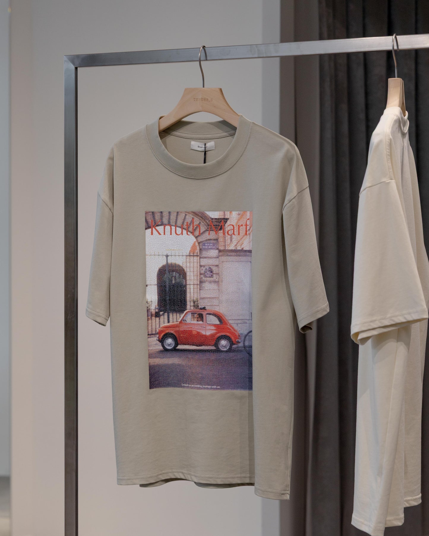 vintage print T shirt(unisex)