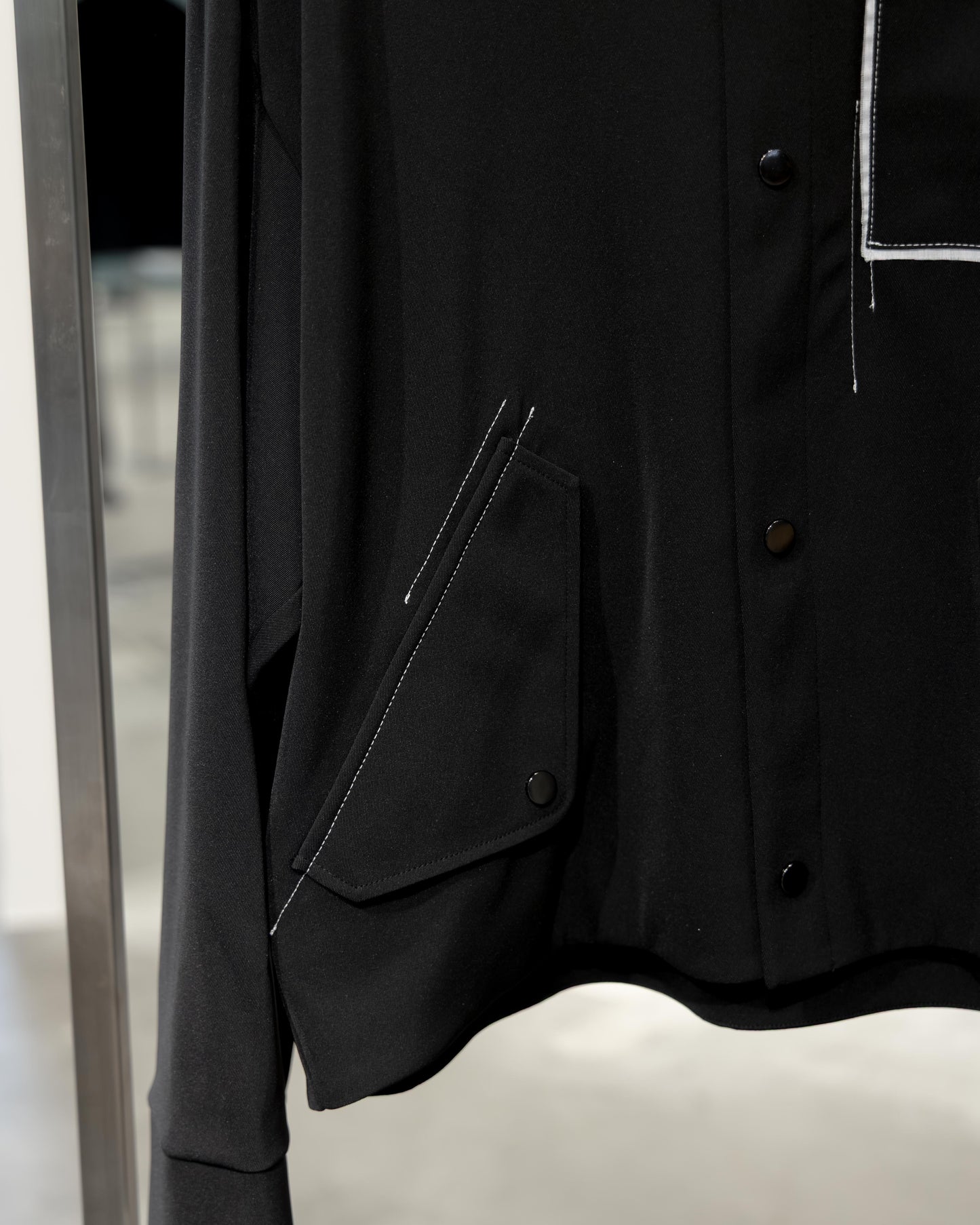 steching blouson