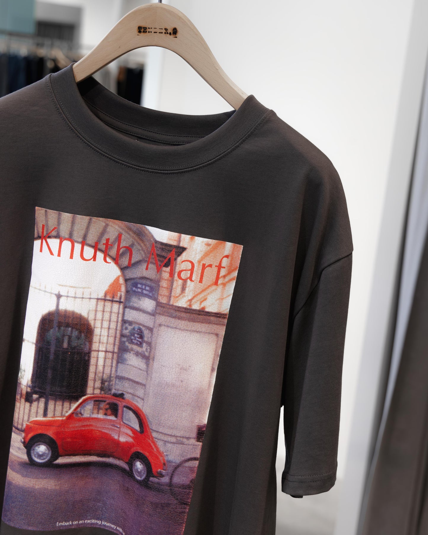 vintage print T shirt(unisex)