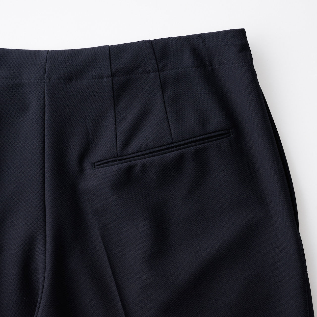 cupro twill balancircular® tuck tailored pants